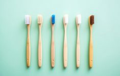 Bolehkah Sikat Gigi Saat Puasa? Ini Penjelasan Hukum dan Waktu yang Dianjurkan