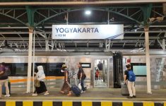 KAI Daop 6 Yogyakarta Operasionalkan KA Tambahan Saat Libur Isra Mi’raj, Cek Daftar dan Jadwalnya!