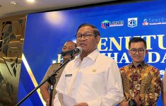 Malam Tahun Baru 2026 di Jakarta Penuh Empati, Pramono Anung Ajak Doa Lintas Agama dan Buka Donasi. (Source: VOI)