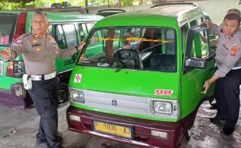 Terungkap! Angkot Tabrak Ojol di Bogor Akhirnya Diamankan Usai Video Viral, Sopir Siap Bertanggung Jawab