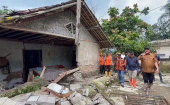 Pergerakan Tanah di Bogor Terjang Tiga Kecamatan, 77 KK Terdampak dan Puluhan Rumah Rusak