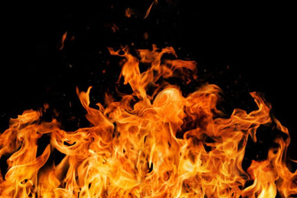 Kejam! Pria Bakar Istri di Sumatera Utara Gegara Cemburu, Korban Lari ke Rumah Sakit dengan Luka Bakar