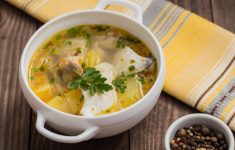 10 Rekomendasi Menu Buka Puasa Sehat untuk Lansia: Sehat, Praktis dan Mudah Dicerna