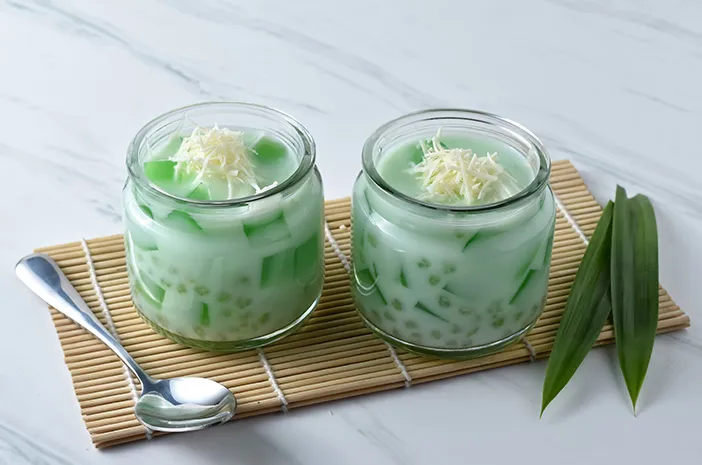 Ide Jualan Takjil Murah Meriah Dijamin Paling Laris, Mulai Harga Rp1.000an Aja! 2 Ini Cara Membuat Buko Pandan Sederhana di Rumah.jpg