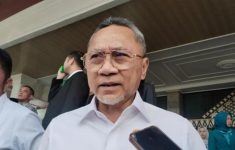 Mekanisme MBG Saat Ramadhan, Menko Zulhas: Siswa Muslim Dapat Makanan Kering Kurma Dibawa Pulang