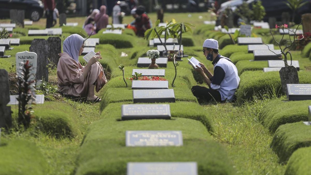 Asal-Usul Tradisi Ziarah Kubur Jelang Ramadhan dan Idul Fitri di Indonesia