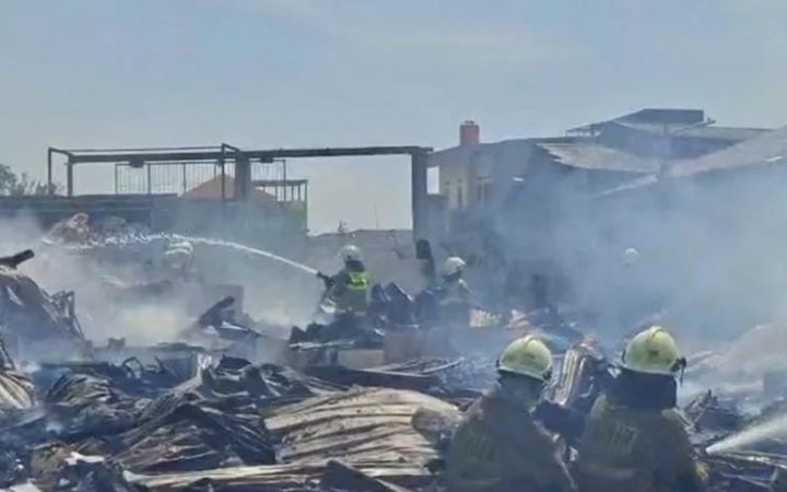 Kebakaran Besar di Kalideres Jakbar, Akses Tegal-Benda Lumpuh Total