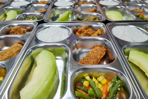 BGN Tegaskan Tak Larang Unggah Foto Menu MBG: Bagian dari Kontrol Bersama