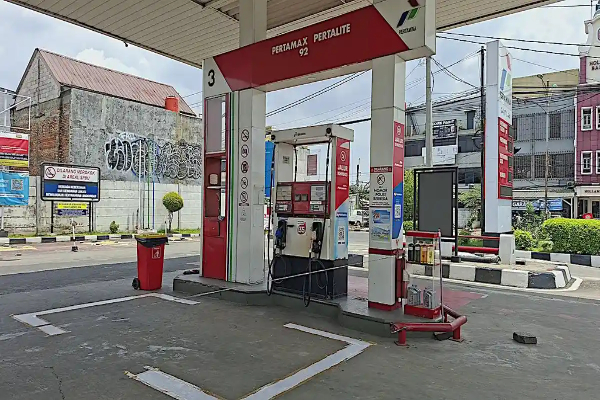 Perampok Kuras Brankas SPBU di Bekasi Diburu Polisi, 5 Karyawan SPBU Jadi Korban Sekap