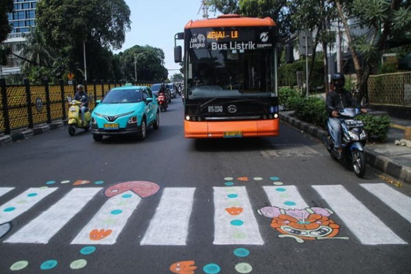 Alasan Zebra Cross di Pancoran Buatan Warga Bakal Dibongkar, Ini Penjelasan Pemprov DKI!