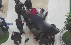 Detik-detik Pria Tewas Terjun dari Lantai 3 di Mal PIM 2 Jakarta Selatan