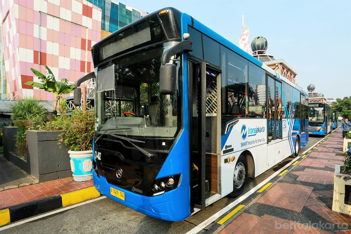Rute TransJabodetabek Blok M-Bandara Soetta Resmi Beroperasi 12 Maret, Tarif Mulai Rp2.000