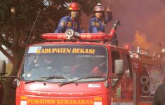 Parah! Damkar Bekasi di Prank Saat Lebaran, Dikerjai Laporan Ular Fiktif