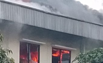 Pabrik Kaos Kaki di Bekasi kebakaran, Korsleting Diduga Jadi Pemicu