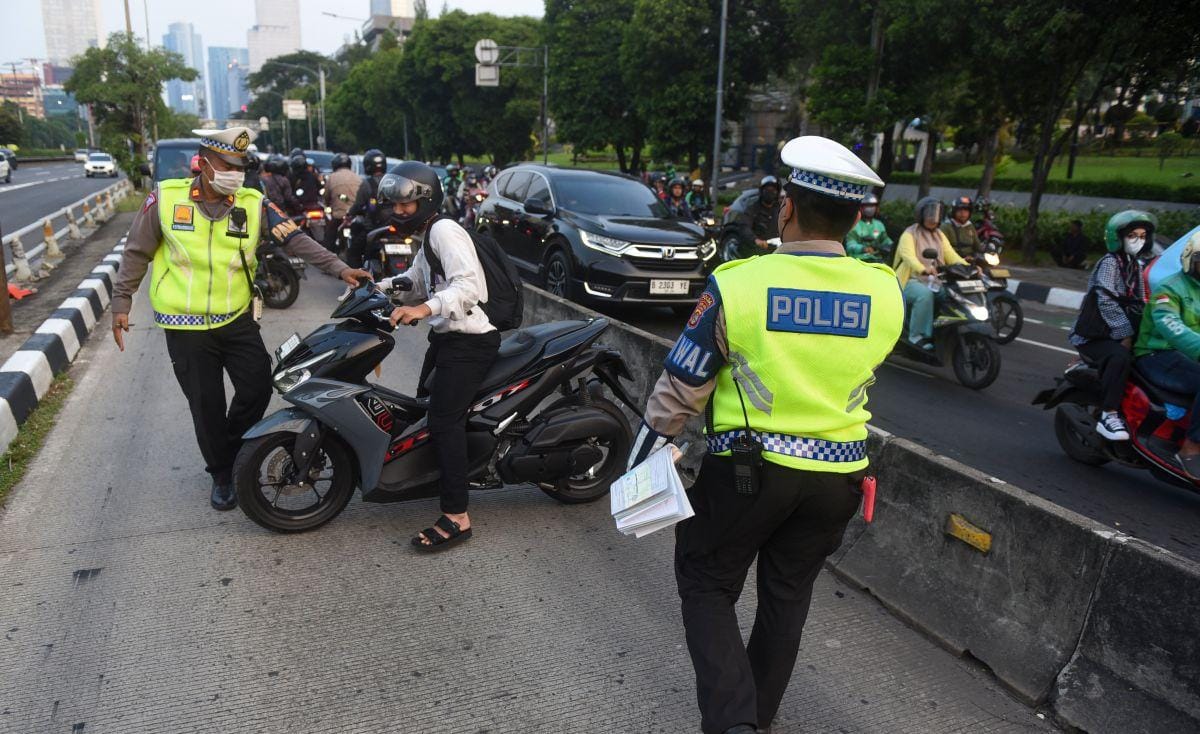Kabur Saat Mau Ditilang Polisi, Pemuda Asal Brebes Tewas Kecelakaan di Pacitan