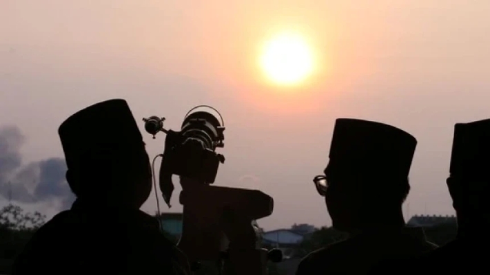 Bagaimana Cara Melihat Hilal yang Benar