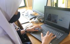 Sekolah Daring Batal Diterapkan April 2026