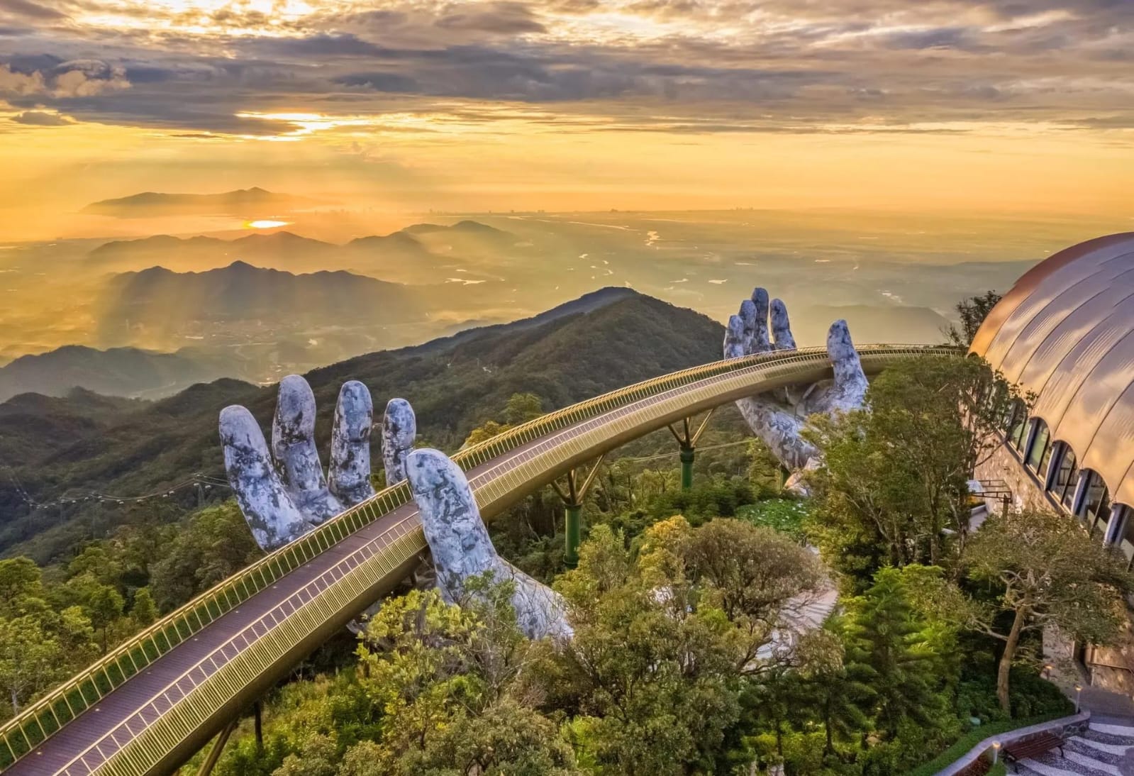 Liburan ke Vietnam Makin Mudah! Vietjet Buka Rute Jakarta-Da Nang Mulai April 2026