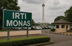 Heboh Ban Mobil Dikempesi, Pramono Tegas soal Parkir Liar di Monas Jukir Liar Ikut Diburu