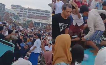 Penyebab Jemaah di Surabaya Ribut Usai Salat Id yang Viral, Ternyata Masih Anak SMP!
