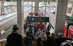 KAI Commuter Tambah 2 KRL Rute Tanah Abang-Rangkasbitung Saat Lebaran 2026