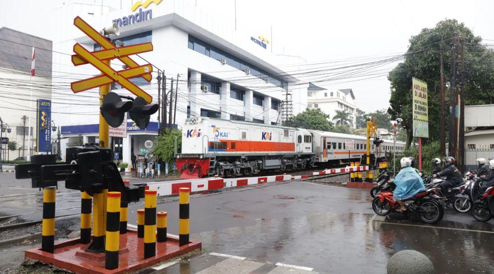 Rano Karno Minta Perlintasan Sebidang di Jakarta Dievaluasi, Cegah Kecelakaan Terulang