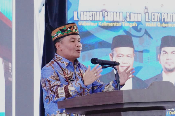 Pengadaan Papan Tulis Interaktif Gubernur Kalteng Digugat, Sidang Perdana Ditunda