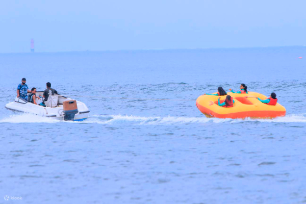 5 Wisatawan Terlempar dari Donat Boat di Pantai Harapan Ammani Sulsel, Netizen: Sopir Kopaja Maksa Jadi Sopir Boat