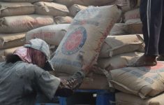 Harga Semen Naik Imbas Perang AS Israel dan Iran, Ini Penjelasan Dirut Indocement!