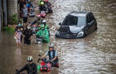Daftar Wilayah Terdampak Banjir Jakarta, 12 RT di Jakarta Barat Terendam Gegara Hujan Deras