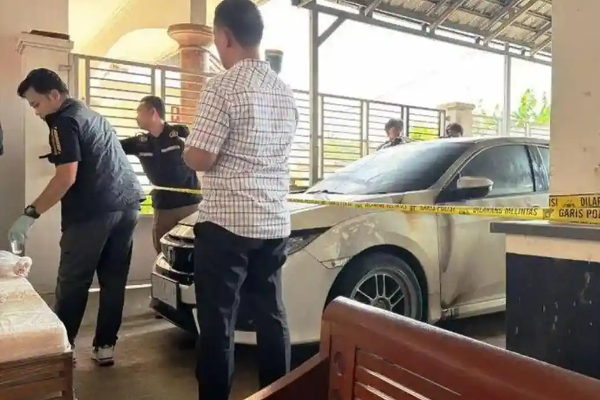 Kades Banjarnegara Diteror Bom Molotov, Mobil Dibakar OTK