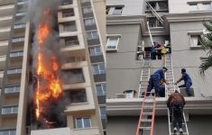 Kebakaran Apartemen Mediterania Jakarta Barat, Diduga Api Berasal dari Lantai 2