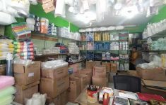 Harga Plastik Melonjak 50% Imbas Perang, Pramono Pastikan Stok Cukup