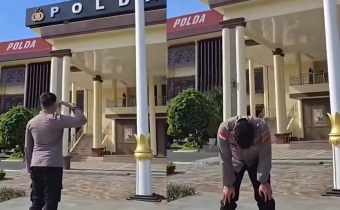 Dimutasi Saat Usut Kasus Korupsi Seorang Polisi Mengundurkan Diri dari Kepolisian Viral