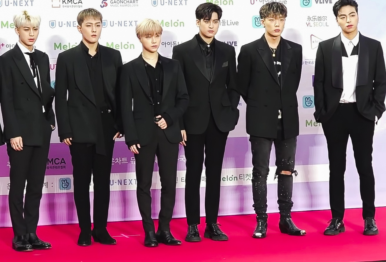 iKON Siap Guncang Jakarta Lewat Tur Dunia “FOUREVER”