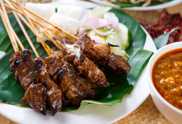 Rahasia Membuat Sate Kambing Empuk