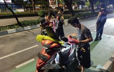 Polisi Gelar Razia Cipta Kondisi di Jakpus, Celurit hingga Tramadol Diamankan