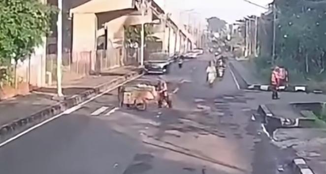 Pelaku Tabrak Lari Lansia Pedagang Buah di Kalimalang Ditangkap, Korban Alami Luka Berat
