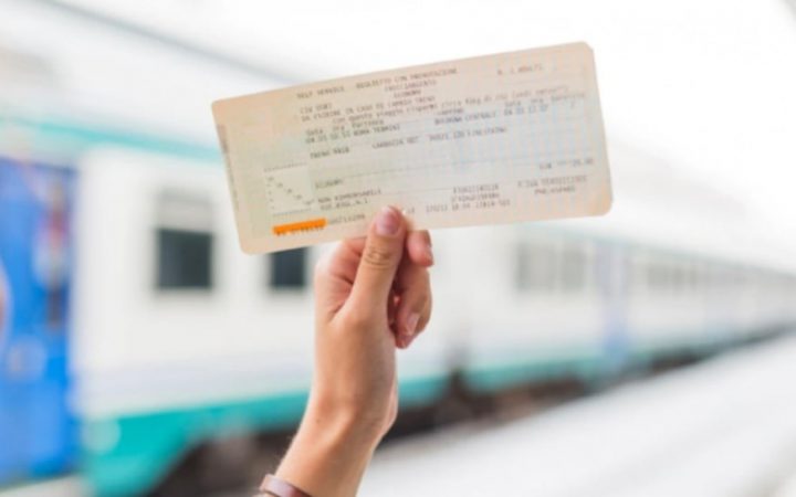 Tiket Kereta Cepat Jakarta-Bandung Diskon Hingga 50%