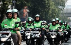 Prabowo Pangkas Potongan Ojol Jadi 8%