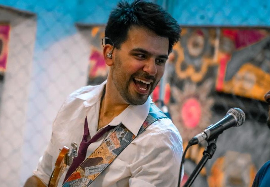 Musisi Indie Inggris Jos Holmes Rilis “Last First Kiss”