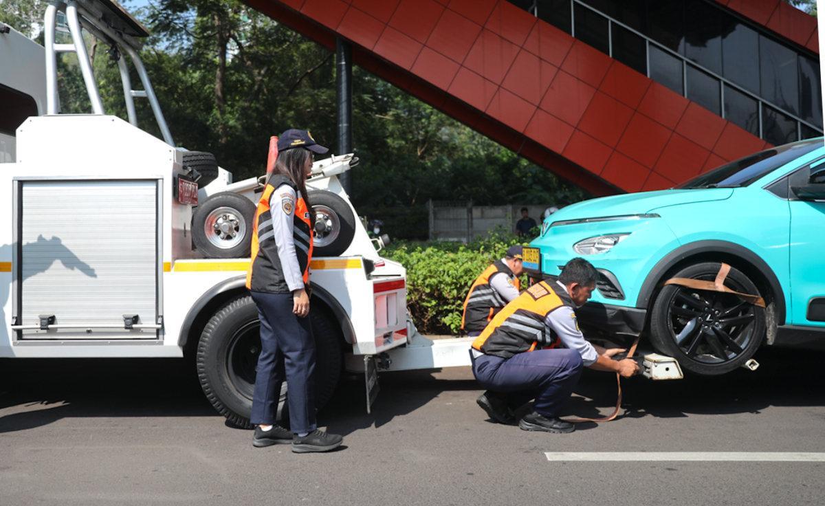 Dishub DKI Kerahkan 600 Personel Tertibkan Parkir Liar di 15 Titik Jakarta