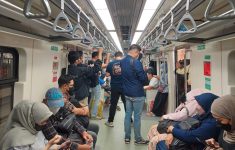 Naik KRL dari Stasiun JIS Cuma Rp1 hingga 28 Juni 2026