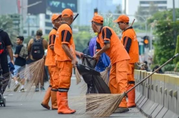 Pemprov DKI Siagakan 700 Petugas Kebersihan di Bundaran HI