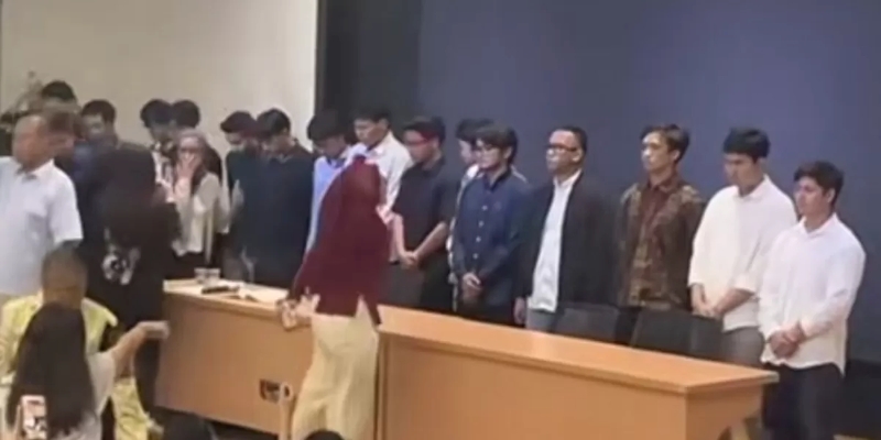 UI Jatuhkan Sanksi kepada 15 Mahasiswa FHUI dalam Kasus Dugaan Kekerasan Seksual Berbasis Elektronik