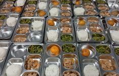 BGN Hentikan Sementara Program MBG Saat Libur Sekolah, Seluruh Dapur Akan Diaudit!