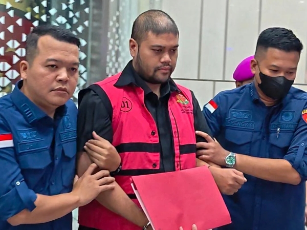 Kejagung Ungkap Kedekatan Glory Harimas dan Dadan Hindayana