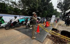 Perbaikan Jalan Amblas Lenteng Agung Capai 70 Persen, Pemprov Targetkan Normal Pekan Depan