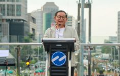 Bangga! Transportasi Jakarta Masuk Peringat 17 Dunia, Pramono Ajak Menteri-Kapolri Naik Transjakarta