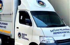 Gara-gara Sandal Tersangkut Pedal Gas, Mobil MBG Tabrak Rumah Warga di Pati